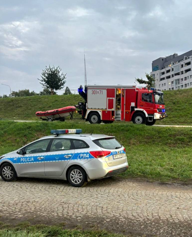 Zdjęcia z poszukiwań prowadzonych 30 września w okolicach most&oacute;w Trzebnickich
