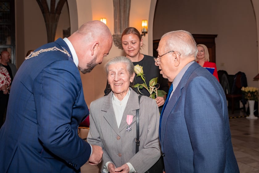 Wręczenie gratulacji parom z przeszlo 50-letnim stażem - 30 września 2025