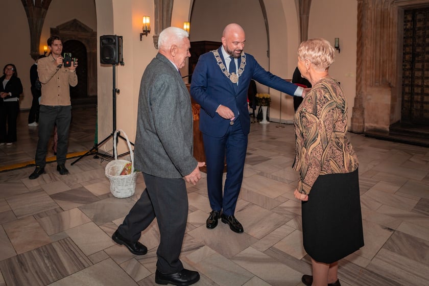 Wręczenie gratulacji parom z przeszlo 50-letnim stażem - 30 września 2025