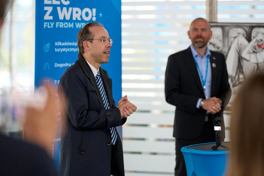 Otwarcie wystawy Kate Bove na wrocławskim lotnisku, 1 października 2025