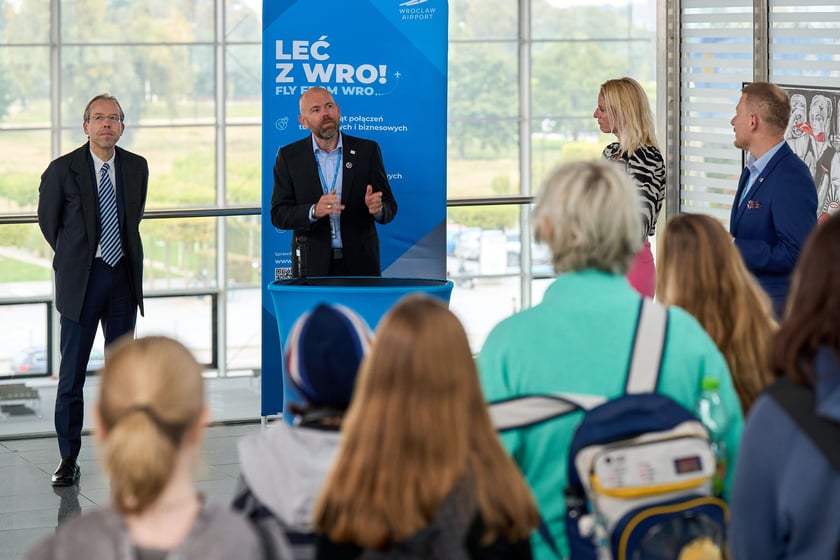 Otwarcie wystawy Kate Bove na wrocławskim lotnisku, 1 października 2025