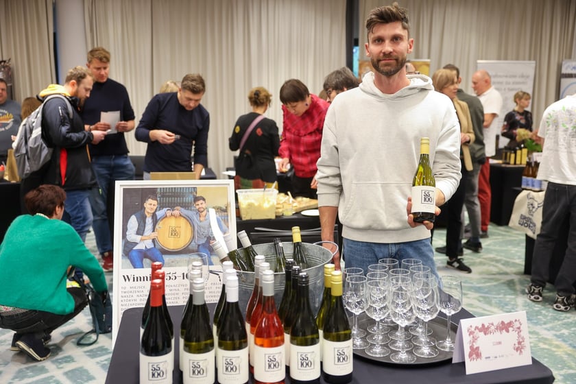 Na zdjęciach IV edycja programu &bdquo;Od pola na wrocławski st&oacute;ł&rdquo; we wrocławskim Novotelu