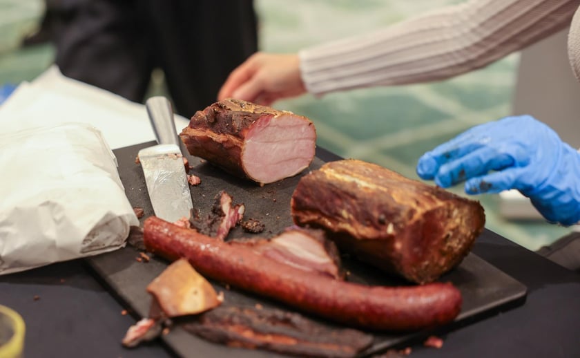 Na zdjęciach IV edycja programu &bdquo;Od pola na wrocławski st&oacute;ł&rdquo; we wrocławskim Novotelu