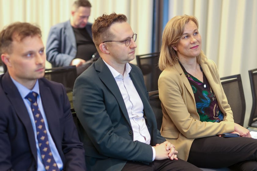 Na zdjęciach IV edycja programu &bdquo;Od pola na wrocławski st&oacute;ł&rdquo; we wrocławskim Novotelu