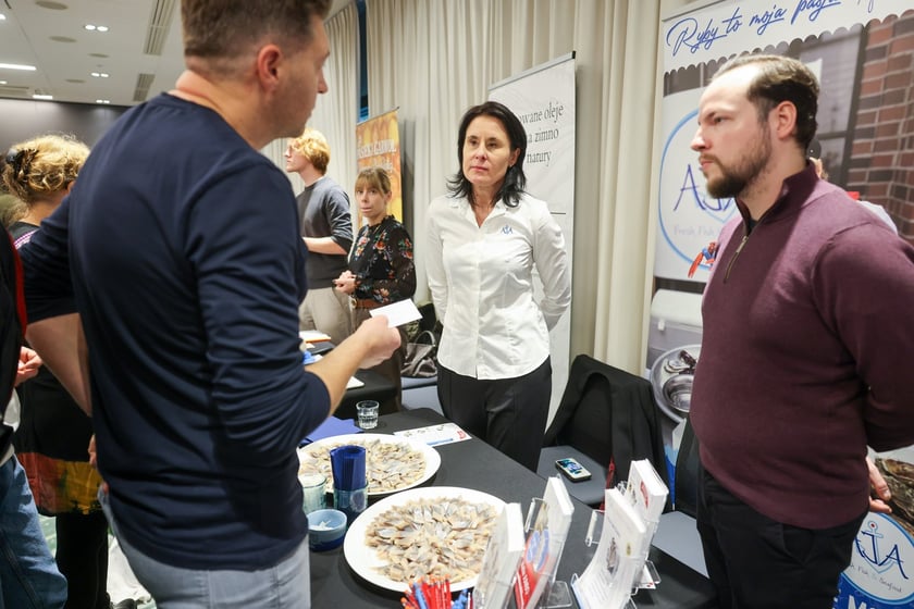 Na zdjęciach IV edycja programu &bdquo;Od pola na wrocławski st&oacute;ł&rdquo; we wrocławskim Novotelu