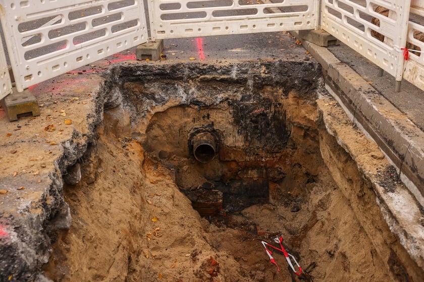 Prace MPWiK na mostach Jagiellońskich - 15.10.2025