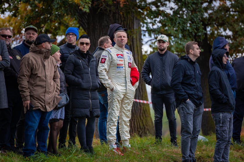 Masza żałobna i pogrzeb kierowcy rajdowego Artura Sękowskiego