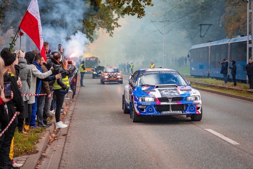 Masza żałobna i pogrzeb kierowcy rajdowego Artura Sękowskiego