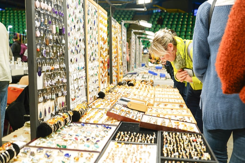 Powiększ obraz: Jesienne Targów Minerałów, Biżuterii i Wyrobów Jubilerskich w hali Orbita.