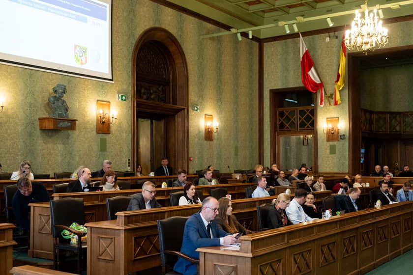 Sesja Rady Miejskiej Wrocławia, 20.10.2025