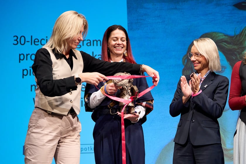 Uroczystość 30-lecia programu wczesnego wykrywania raka piersi we Wrocławiu