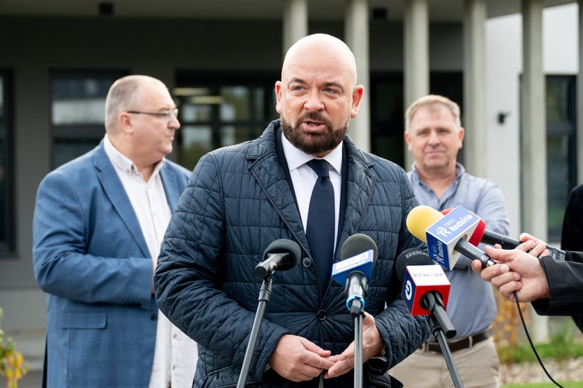 &ndash; Osobom w kryzysie bezdomności, bez względu na jego źr&oacute;dło nalezy się wsparcie &mdash; m&oacute;wił dzis Jacek Sutryk