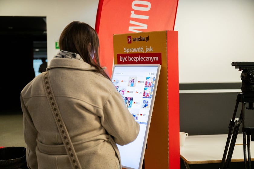 Pierwsze ze szkoleń dla mieszkańc&oacute;w Wrocławia z zakresu obrony cywilnej