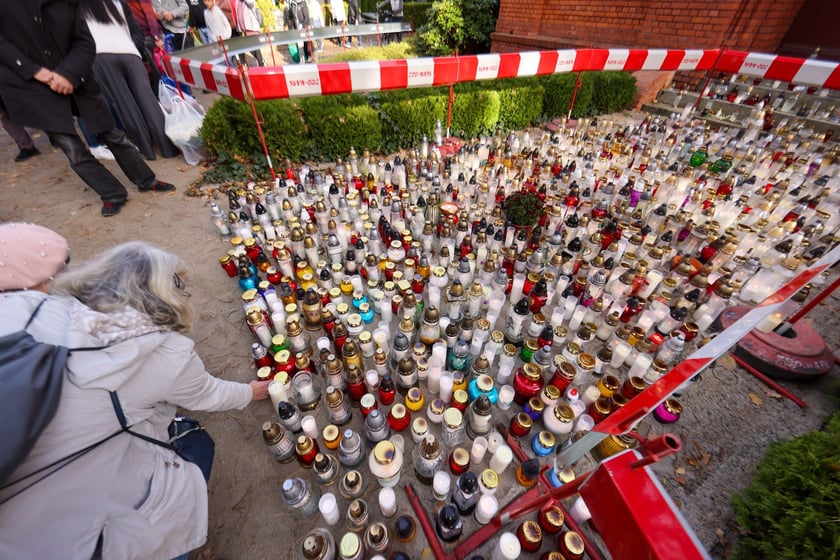 Popołudnie Wszystkich Świętych 2025 na cmentarzu Grabiszyńskim