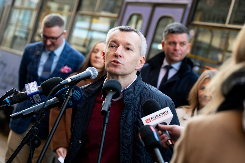 dr n. med. Andrzej Przybyła, początek kampanii Złoty Wąs 2025, 4 listopada