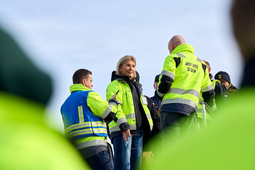 Ćwiczenia służb na lotnisku we Wrocławiu, 5 listopada 2025