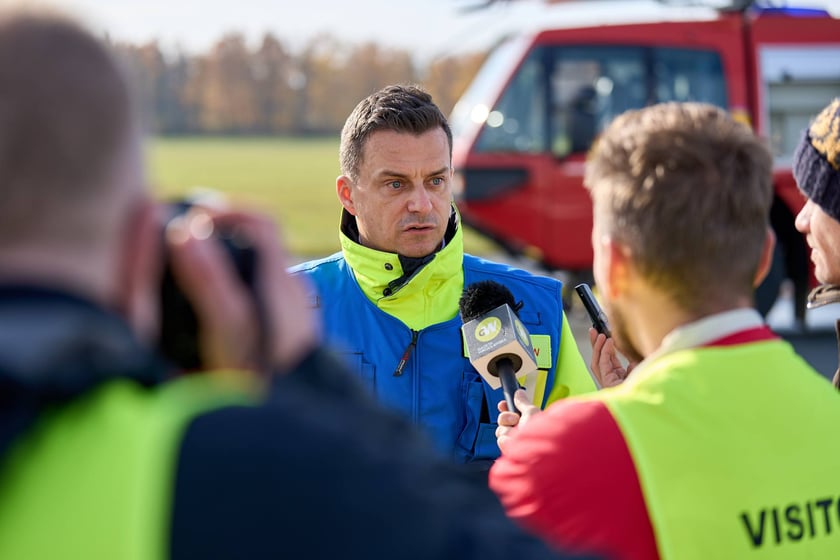 Ćwiczenia służb na lotnisku we Wrocławiu, 5 listopada 2025