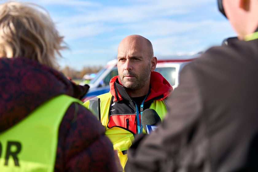 Ćwiczenia służb na lotnisku we Wrocławiu, 5 listopada 2025