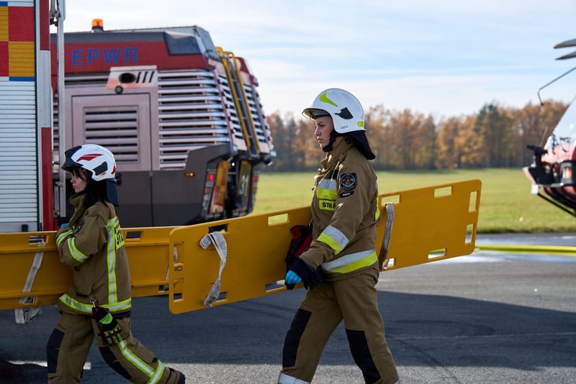 Ćwiczenia służb na lotnisku we Wrocławiu, 5 listopada 2025