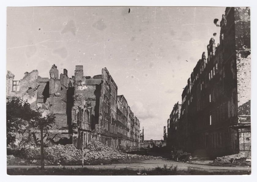 Ulica Poznańska, 1945