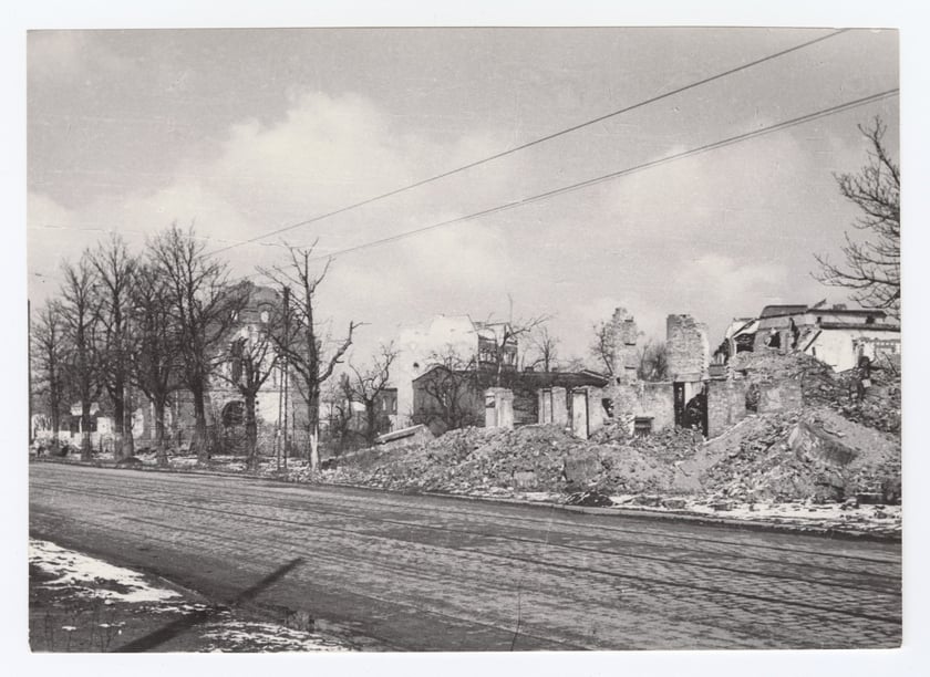 Ulica Ślężna, 1945
