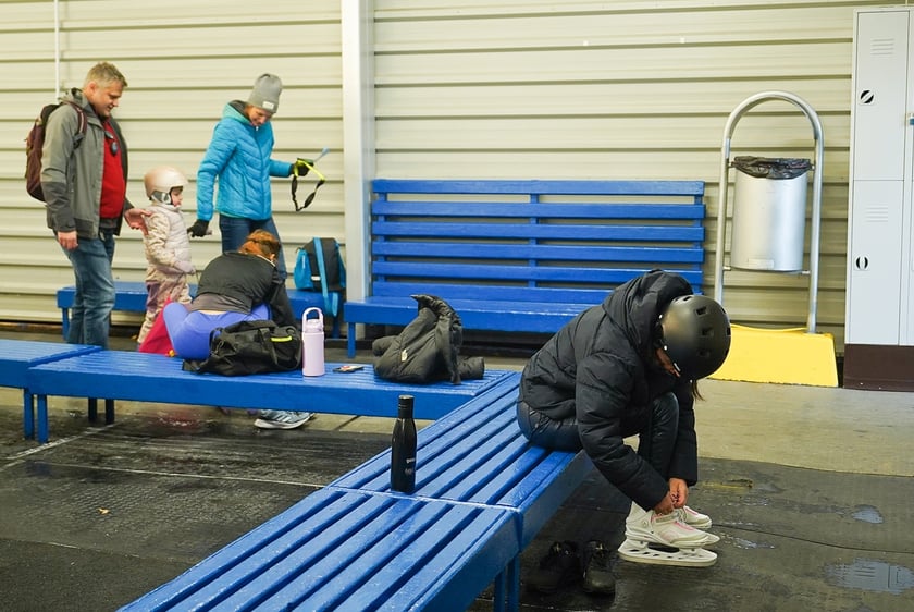 Otwarcie lodowiska przy ul. Spiskiej - 8.11.2025