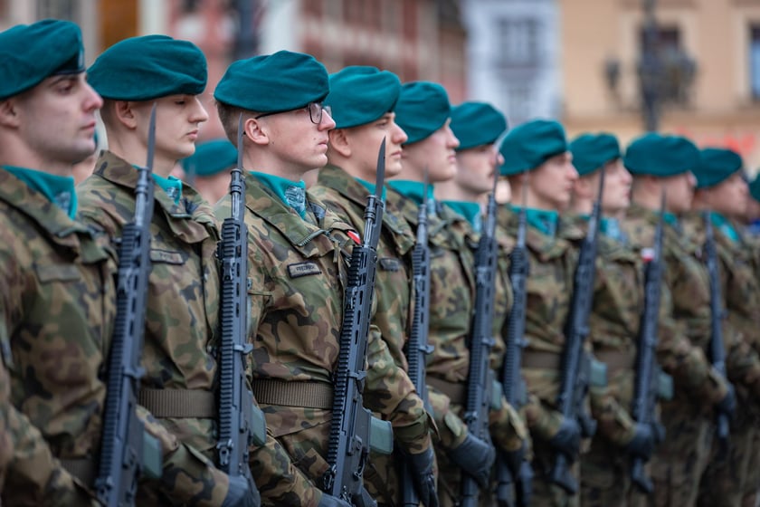 Oficjalne obchody Święta Niepodległości na wrocławskim Rynku