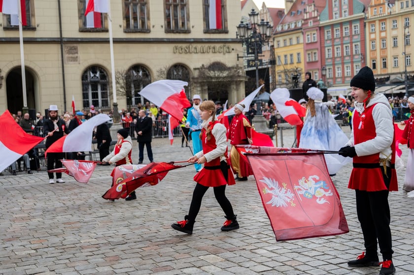 Finał Radosnej Parady Niepodległości w Rynku