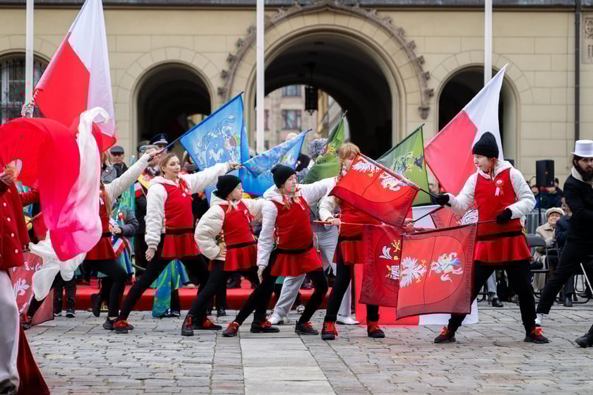 Finał Radosnej Parady Niepodległości w Rynku