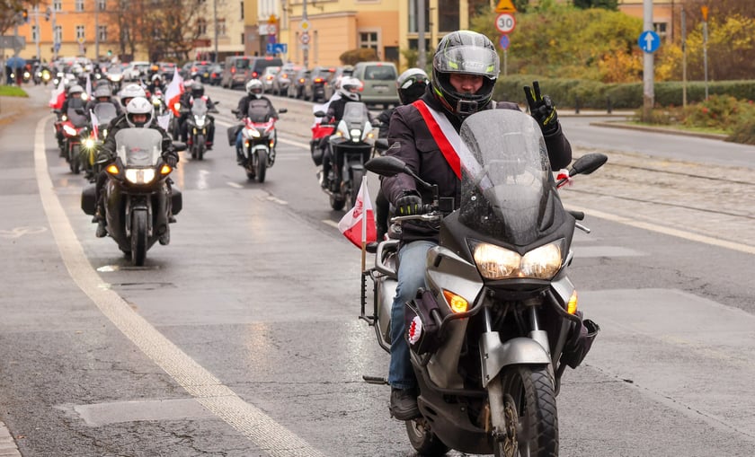 Kawalkada motocykli z okazji Święta Niepodległości we Wrocławiu, 11 listopada 2025