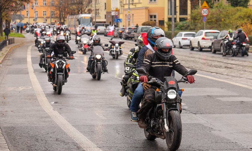 Kawalkada motocykli z okazji Święta Niepodległości we Wrocławiu, 11 listopada 2025