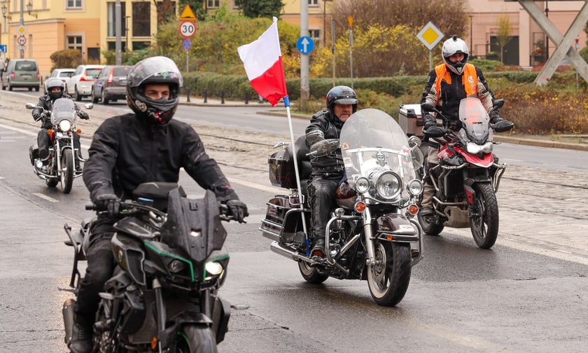 Kawalkada motocykli z okazji Święta Niepodległości we Wrocławiu, 11 listopada 2025
