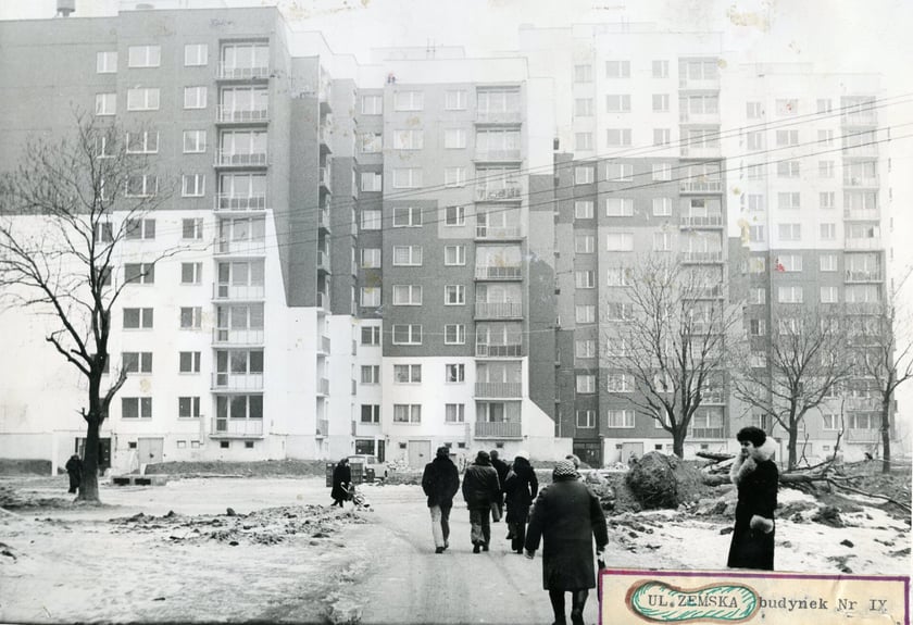 Osiedle Nowy Dwór we Wrocławiu - zdjęcia archiwalne, które będą prezentowane na wystawie "Projekt Nowy Dwór" w CK Nowy Pafawag