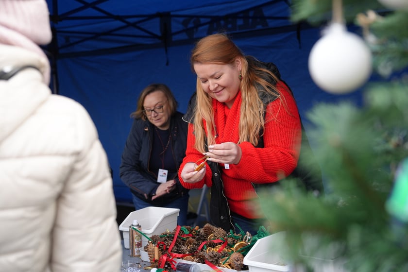Powiększ obraz: Piknik w PSZOK-u pod hasłem „Wesołych Segregacji i Szczęśliwego Upcyclingu” zorganizowany przez spółkę Ekosystem