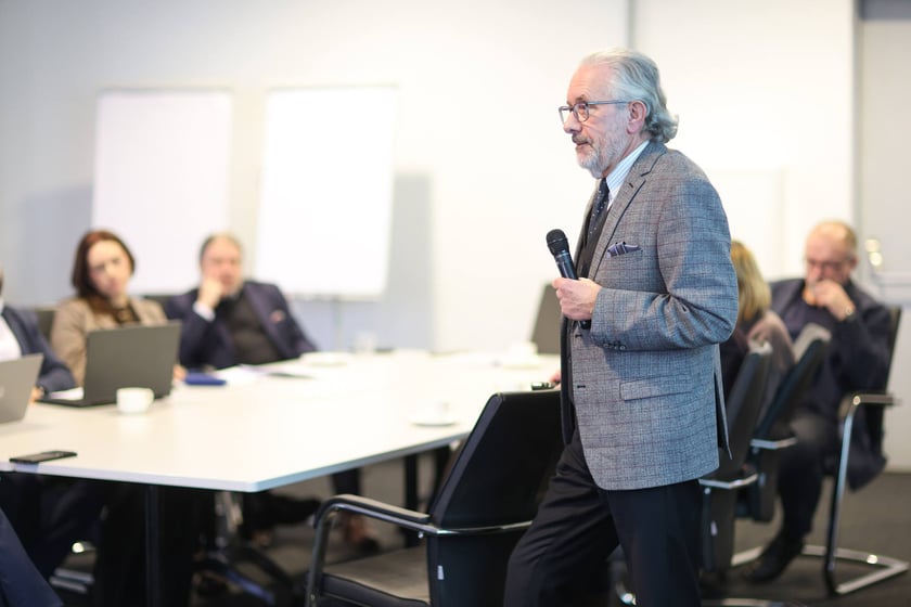 Powiększ obraz: Spotkanie ws. projektów statutu Związku Metropolitalnego „Wrocławski Obszar Metropolitalny” i ustawy, która ma ukonstytuować WrOM.