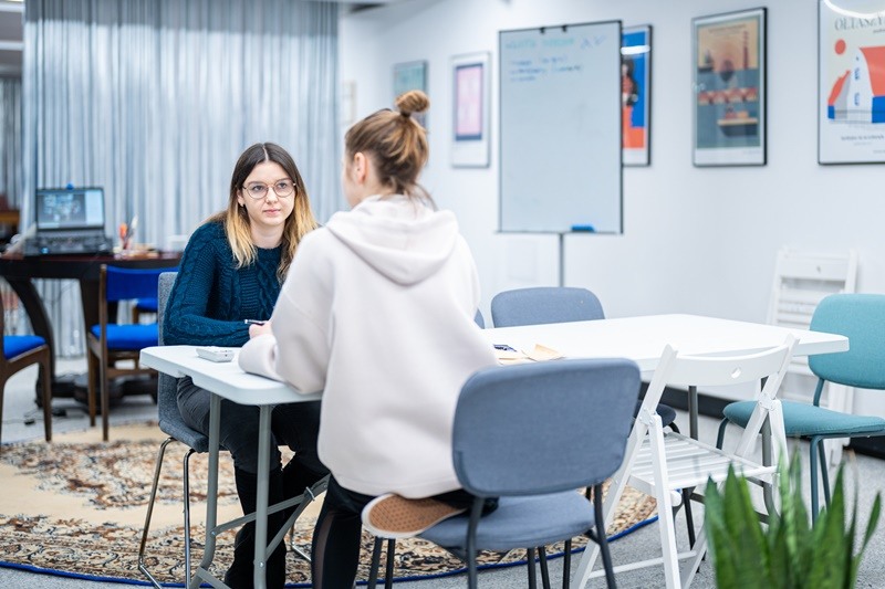 Przejście Dialogu we Wrocławiu. Punkt informacyjny dla uchodźców z Ukrainy