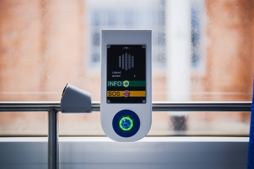 Powiększ obraz: Nowy tramwaj PESA 146N Twist dostarczony do zajezdni MPK Borek z Bydgoszczy.