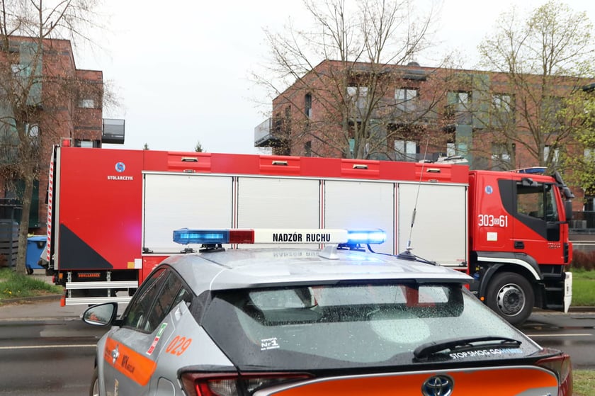 Akcja służb przy ul. Gazowej 2a i na SOR przy ul. Borowskiej po wykryciu niebezpiecznej substancji