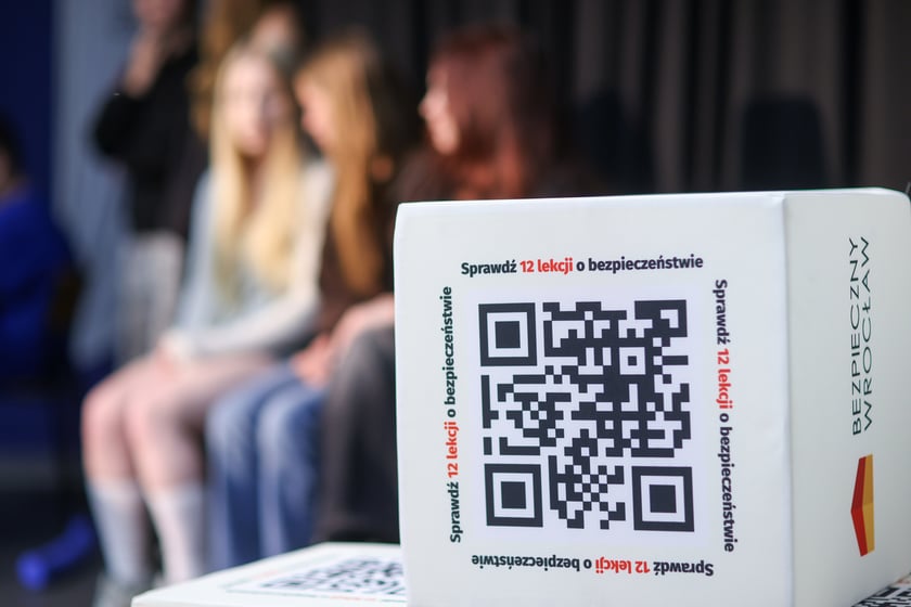 Szkolenie w ramach programu Bezpieczny Wrocław w ZS nr 1 we Wrocławiu