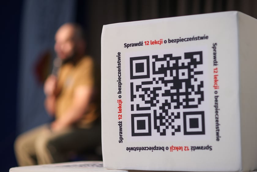 Szkolenie w ramach programu Bezpieczny Wrocław w ZS nr 1 we Wrocławiu