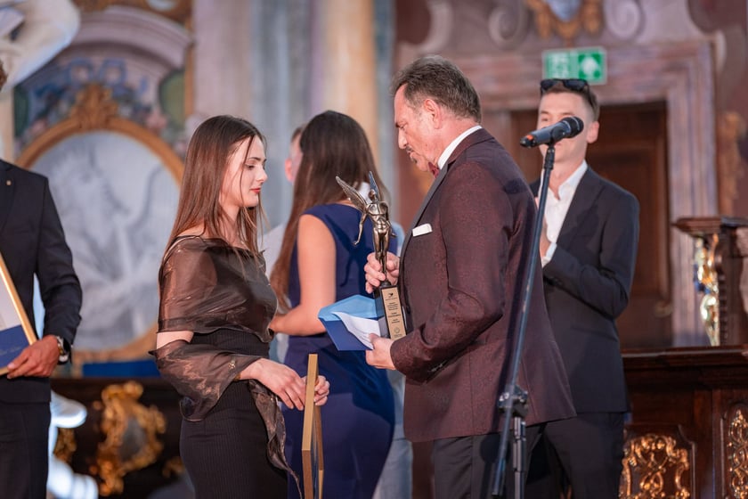 Uroczysta gala "Młode talenty" w Auli Leopoldyńskiej we Wrocławiu