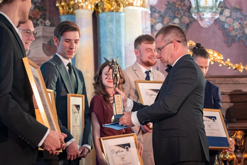 Uroczysta gala "Młode talenty" w Auli Leopoldyńskiej we Wrocławiu