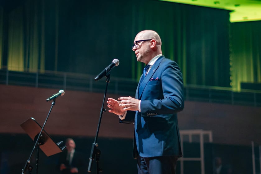 Muzyka, wolność i wyróżnienia dla działaczy Solidarności. Zasłużeni dla Polski odebrali medale „Ad Gloriam Urbis” - 1 czerwca 2026 r.