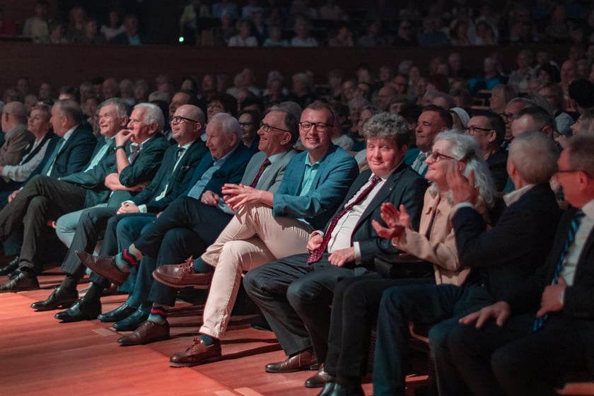 Muzyka, wolność i wyróżnienia dla działaczy Solidarności. Zasłużeni dla Polski odebrali medale „Ad Gloriam Urbis” - 1 czerwca 2026 r.