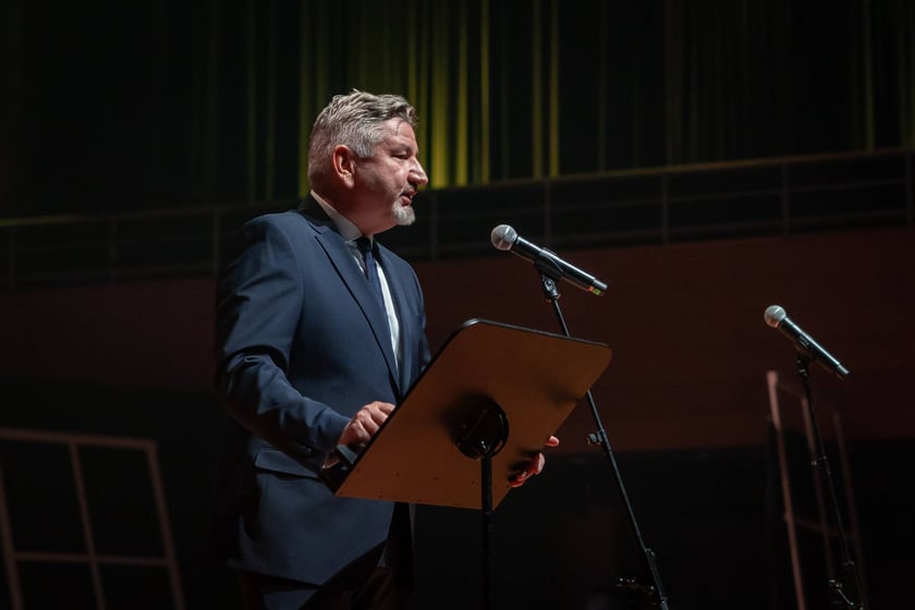 Muzyka, wolność i wyróżnienia dla działaczy Solidarności. Zasłużeni dla Polski odebrali medale „Ad Gloriam Urbis” - 1 czerwca 2026 r.