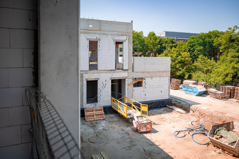 Budowa nowego Centrum Zdrowia Psychicznego dla Dzieci i Młodzieży przy ul. Koszarowej we Wrocławiu, 29 czerwca 2026 r.