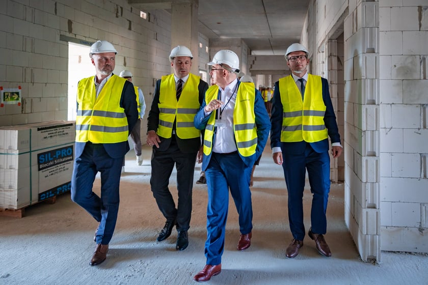 Budowa nowego Centrum Zdrowia Psychicznego dla Dzieci i Młodzieży przy ul. Koszarowej we Wrocławiu, 29 czerwca 2026 r.