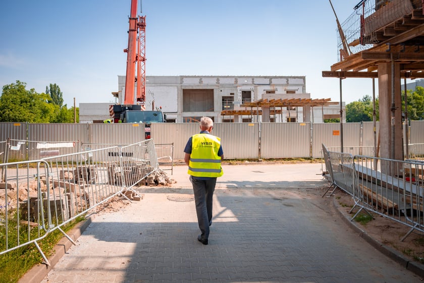 Budowa nowego Centrum Zdrowia Psychicznego dla Dzieci i Młodzieży przy ul. Koszarowej we Wrocławiu, 29 czerwca 2026 r.