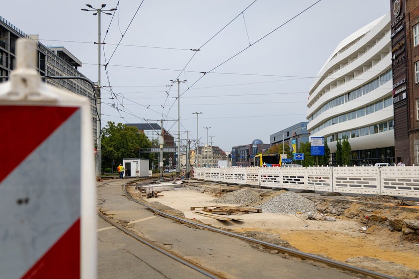 Remont torowiska na ulicy Traugutta w rejonie skrzyżowania z Krasińskiego
