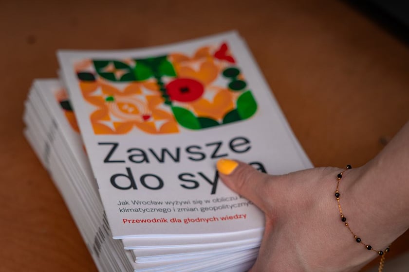 Farma Miejska Wrocław. Pierwsze tegoroczne zbiory trafiły do przedszkoli i żłobków